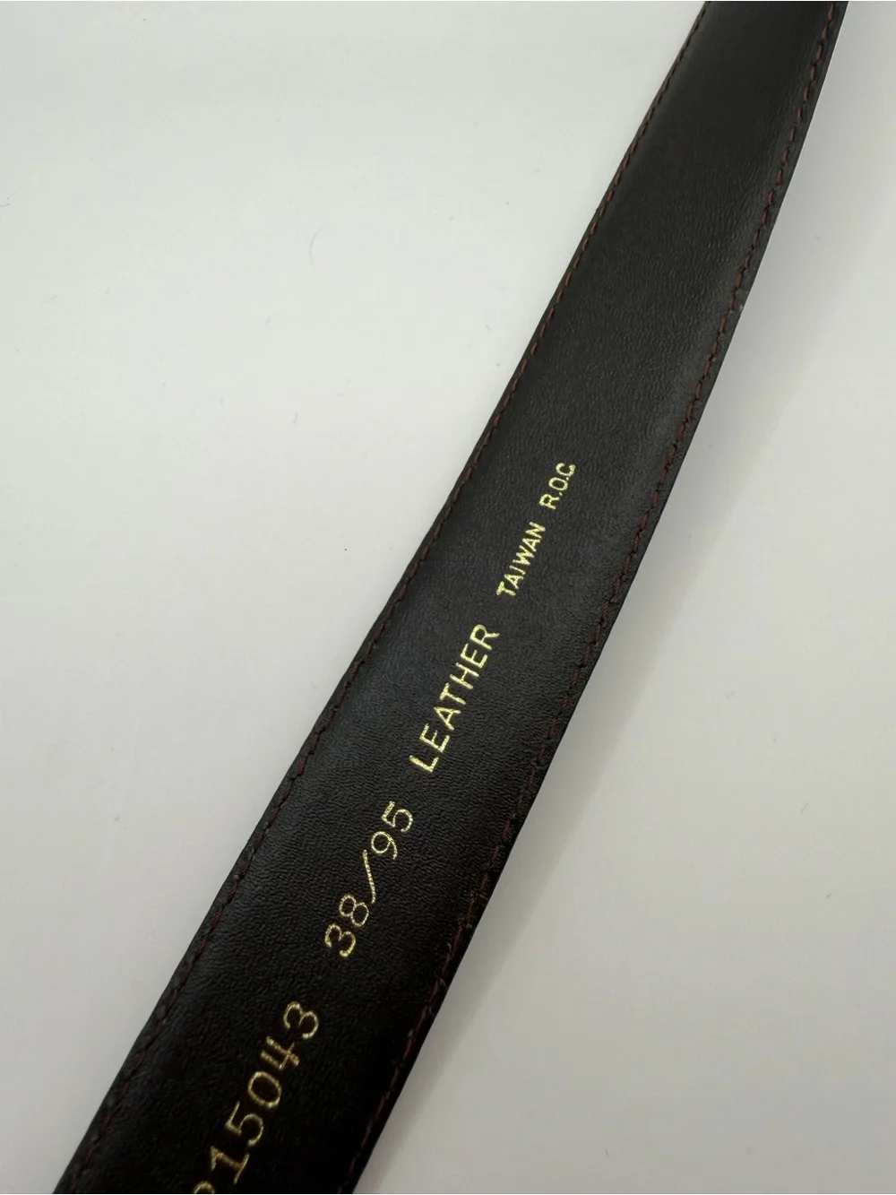 Yves Saint Laurent Vintage Belt size 38 gold buckle